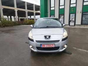Peugeot 5008 - motor 1,6 diesel - 7 locuri - an 2010 - imagine 2