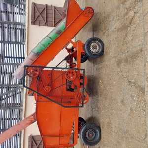 Batoza porumb - imagine 3