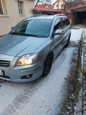 Vând Autoturism M1 Toyota Avensis, diesel 2007 - imagine 2