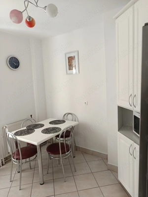 Vând apartament cu 2 camere în Tg Mureș, zonă centrală, Bld 1 Decembrie 1918 - imagine 6