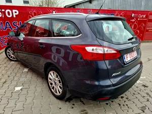 Ford Focus 1.6 TDCI Titanium - RATE de la 530 Lei pe Luna - imagine 5