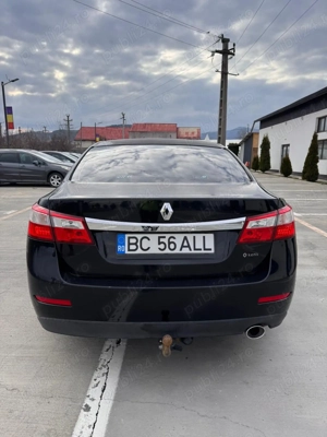 Renault latitude  - imagine 4