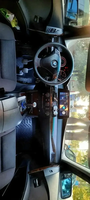 Bmw e60 520d 2006 - imagine 2