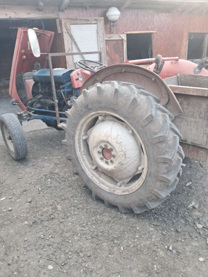 Vând tractor Massey Ferguson  - imagine 2