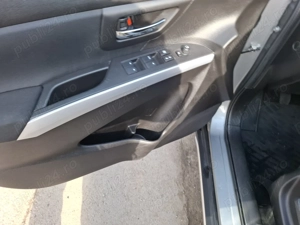 Vand Suzuki Sx4 Cross - imagine 4