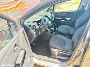 Renault Captur 1.5 DCI 110 cp - imagine 5