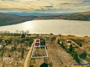 FILM!Teren intravilan,remarcabil areal,lacul Padureni,Moacsa, Covasna - imagine 2