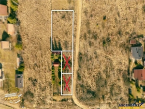 FILM!Teren intravilan,remarcabil areal,lacul Padureni,Moacsa, Covasna - imagine 8