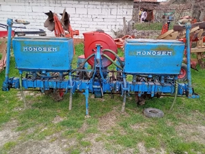 Semănătoare Porumb Monosem PNU fertilizare 4 rand Gaspardo  - imagine 5