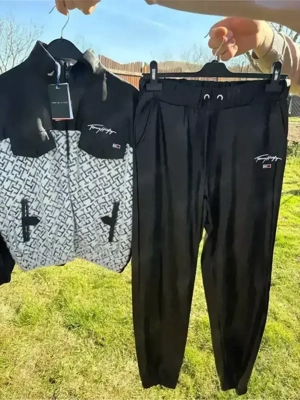 compleu Tommy Hilfiger 