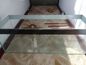 Acvariu pești 80 de litri