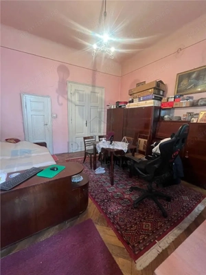 PIATA UNIRII | 3 CAM | ET.1 | BOXA | SIT ISTORIC | CENTRALA | FATADA RENOVATA ||