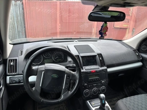 Land Rover Frelander 2, 263000 km. an 2009. - imagine 9