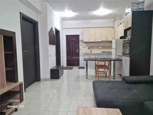 2 cam Militari Residence, str. Rezervelor- Roz Cafe