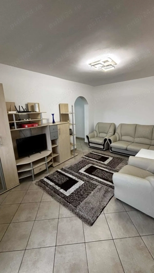 Inchiriez apartament 