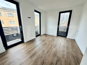 Apartament 3 camere , 101 mp , Scara interioară si Terasa , Zona - Cetate  - imagine 4