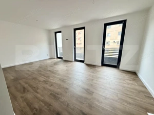 Apartament 3 camere , 101 mp , Scara interioară si Terasa , Zona - Cetate  - imagine 2
