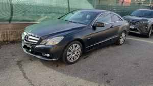 Mercedes E cupe  - imagine 3