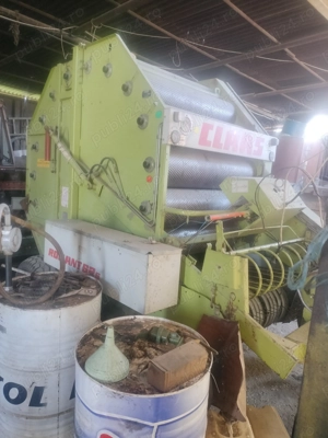 Vând balotiera rotunda CLAAS  - imagine 2