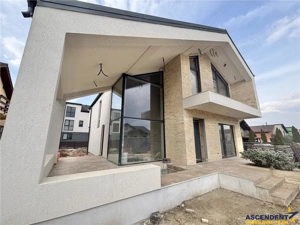 Vila moderna, unica prin design si arhitectura, la cheie, Sanpetru, Brasov - imagine 12