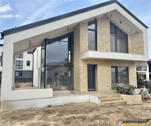 Vila moderna, unica prin design si arhitectura, la cheie, Sanpetru, Brasov - imagine 14