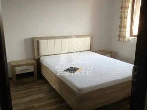 Jumatate de Duplex de inchiriat, 125 mp, curte 320 mp, Dumbravita