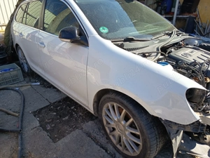 Dezmembrez Volkswagen golf 6  - imagine 3