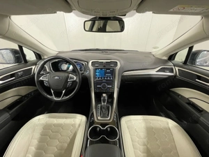 Ford Mondeo - imagine 8