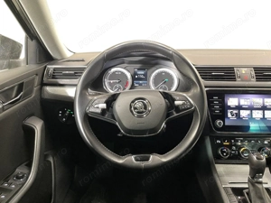 Skoda Superb - imagine 6