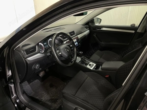 Skoda Superb - imagine 5