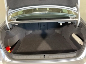 Volkswagen Passat - imagine 12