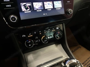 Skoda Superb - imagine 18