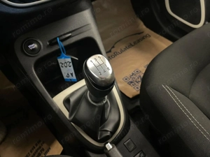 Renault Captur - imagine 18