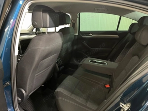 Volkswagen Passat - imagine 11
