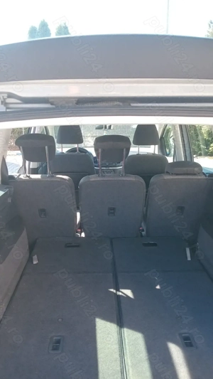 Volskwagen Sharan 2L TDI   7 locuri   An 2012   Automată ! - imagine 7