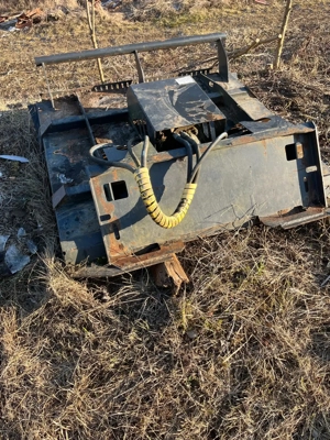 Vând tocatoare resturi vegetale