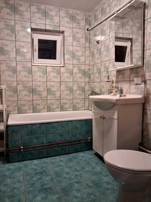 Snagov, central, 3 camere decomandat et.1 P+1 cu pod - imagine 5