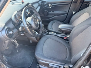 Mini One Diesel 1.5  95 Cai - imagine 9