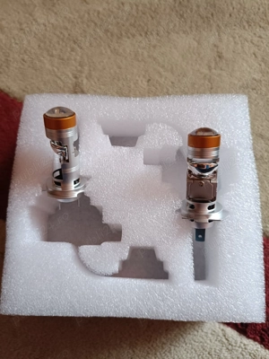 Becuri Auto LED cu Lupă CARLITEK H7 12V, putere 2x30W, 6000K (alb rece) LUMINĂ SUPER PUTERNICĂ - NOU