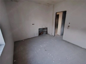 Duplex superb - Separat prin spatiu de depozitare - bucatarie inchisa. - imagine 6