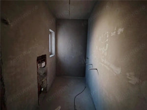 Duplex superb - Separat prin spatiu de depozitare - bucatarie inchisa. - imagine 9