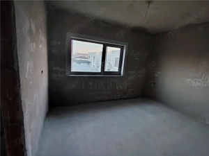 Duplex superb - Separat prin spatiu de depozitare - bucatarie inchisa. - imagine 8