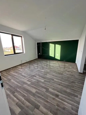 Duplex superb - bucatarie inchisa - dormitor la parter