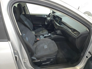 Ford Focus Active 2023 Automat 1.5 Diesel 120CP Led Navi Incalzire in Volan - imagine 10