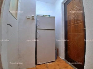 Garsoniera cu bucatarie - Calea Buziasului AEM - Centrala proprie - Clima - 37.500 euro negociabil - imagine 6