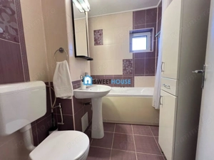 Apartament cu trei camere bloc tip vila Centru Civic - imagine 12
