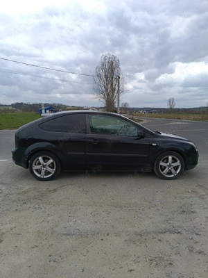 Ford Focus 1.8 tdci hatchback 2006 - imagine 3
