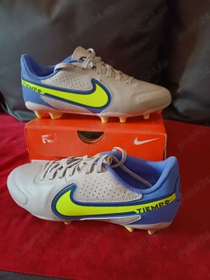 Ghete fotbal Nike Legend 9 Academy
