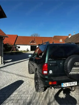 Suzuki Grand Vitara vand sau schimb Volkswagen Touareg 7p - imagine 2