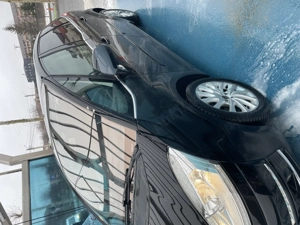 Vând Citroen C4 Picasso,an 2011,motor 1.6 HDI,206000 km,înmatriculat,fiscal pe loc - imagine 5